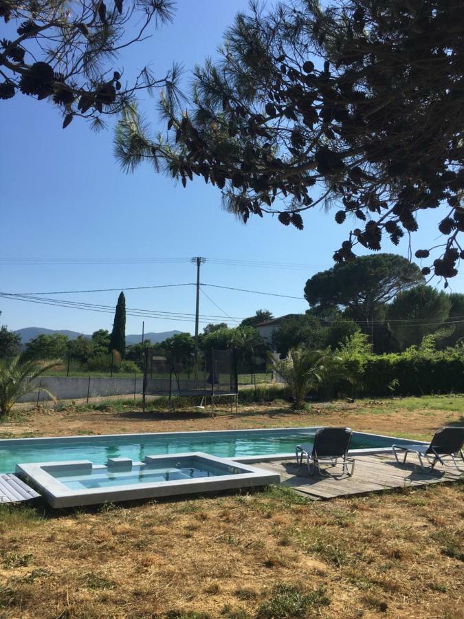 Villa La petite bergerie Roquebrune-sur Argens Exterior foto
